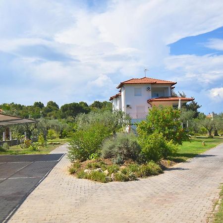Forty Roses Vourvourou Exterior foto